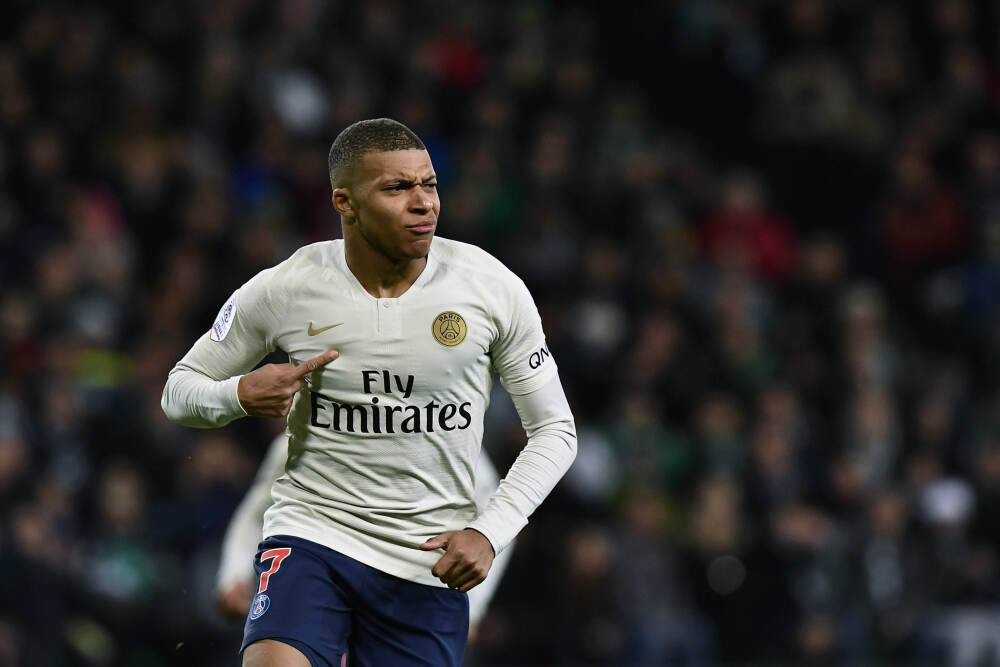 从强渡天险到潮头冲浪